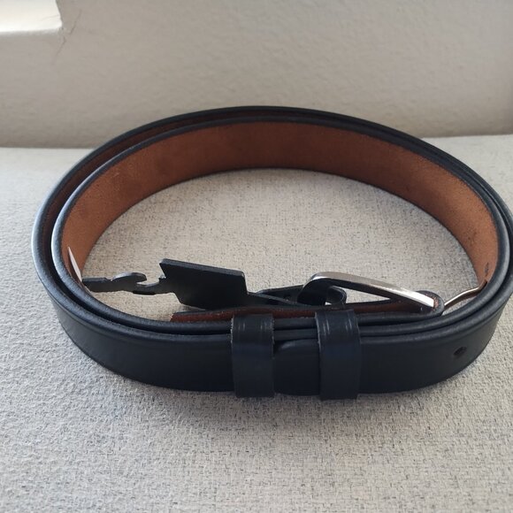 Top Grain Leather Mens 1.25 Inch Belt Waist Size 40 - New with Tags - Picture 2 of 6